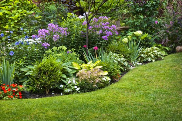 Flower Bed Service in Grand Rapids