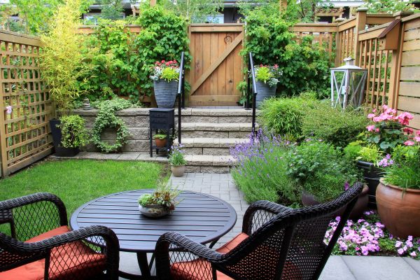 Small Yard Landscaping in Grand Rapids