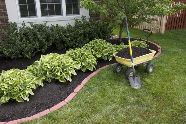 Landscape Mulching in Grand Rapids