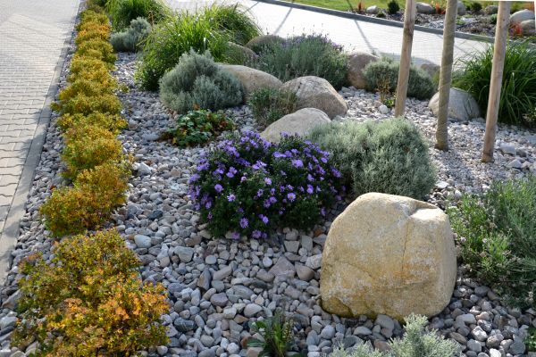 Decorative Rock Installation in Grand Rapids