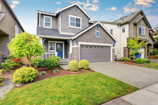 Curb Appeal Landscaping in Grand Rapids